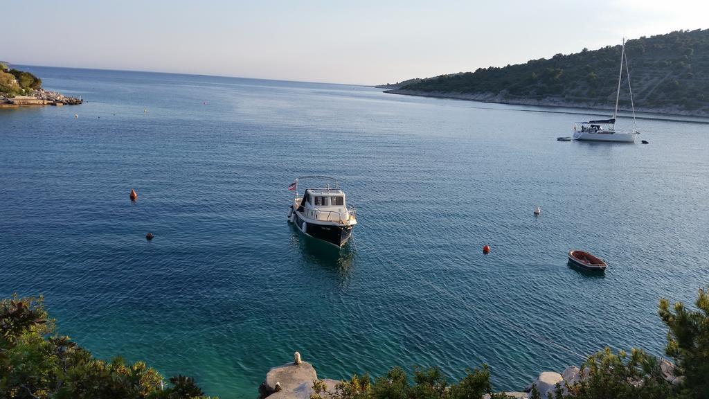 Holiday Home Mirna Vala Sevid Ngoại thất bức ảnh